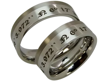 Model Liesel - 2 coordinate rings stainless steel and titanium